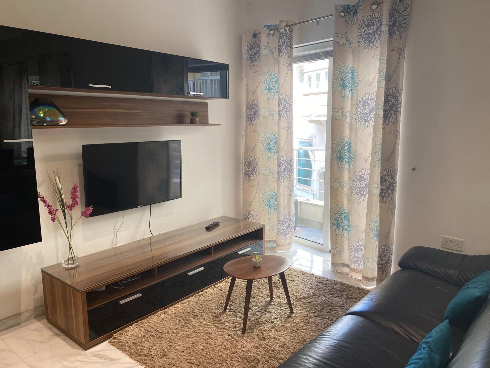 The Coastal Haven - Steps From Sliema'S Best Экстерьер фото