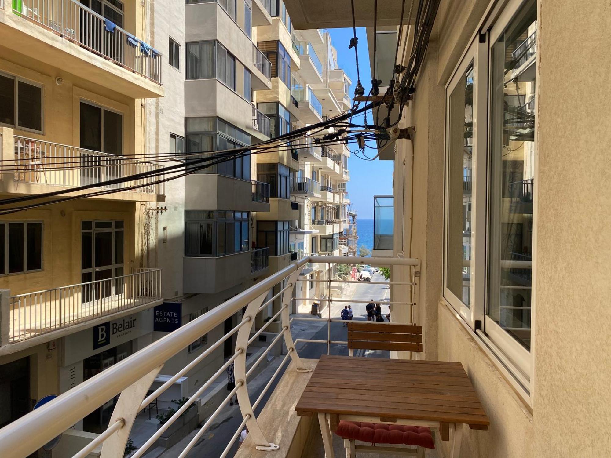 The Coastal Haven - Steps From Sliema'S Best Экстерьер фото