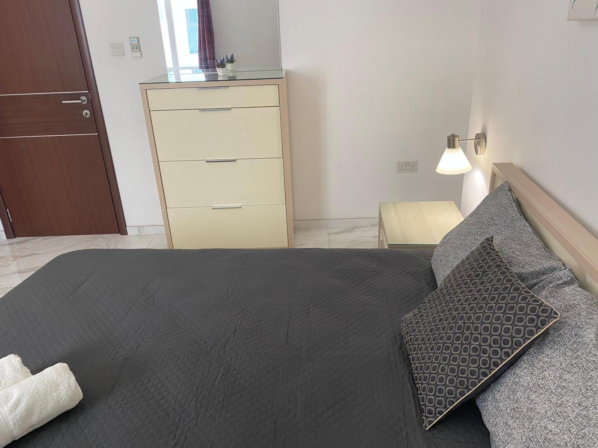 The Coastal Haven - Steps From Sliema'S Best Экстерьер фото
